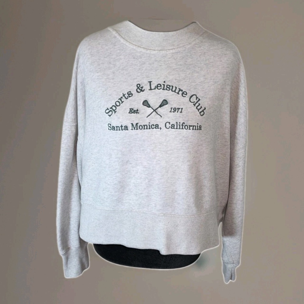 Abercrombie & Fitch Womens M Gray Graphic Sweatshirt Sports Leisure Club Preppy